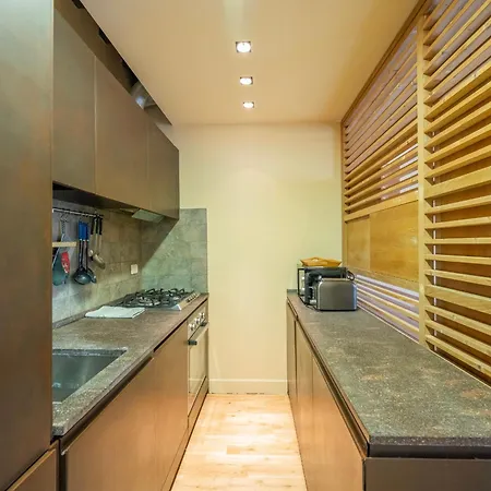 Corsocorsi30 פארמה